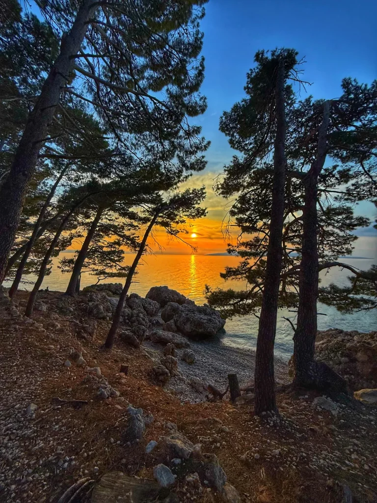 Zalazak sunca na Makarskoj rivijeri